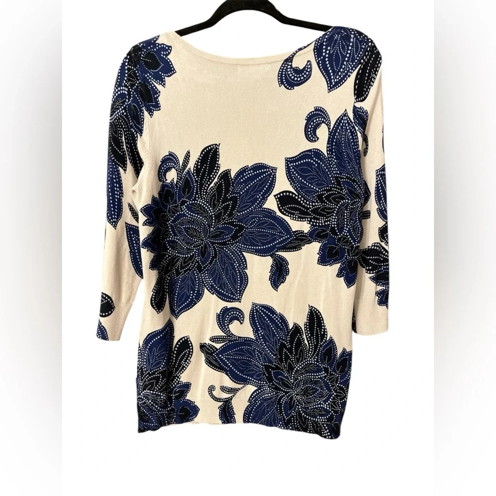 Roz & Ali Cream Blue Floral 3/4 Sleeve Sweater